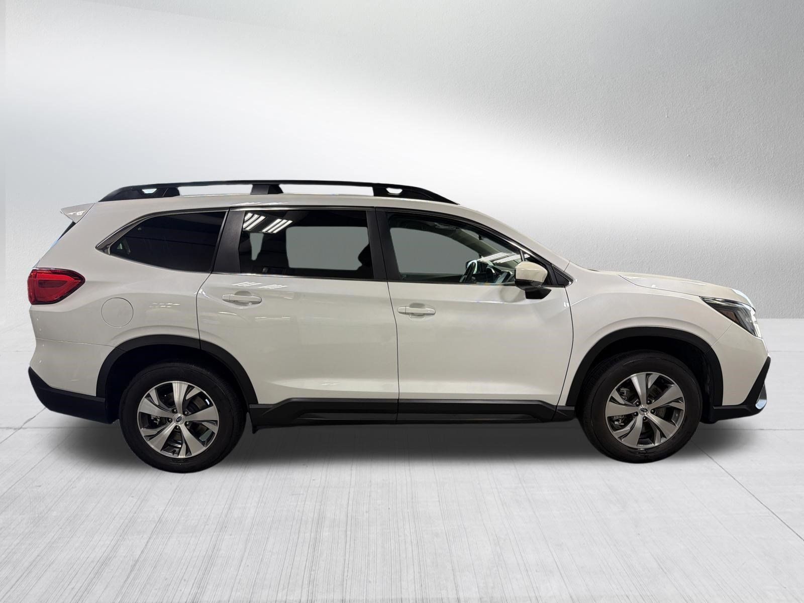 Certified 2025 Subaru Ascent Premium AWD/4WD image 8