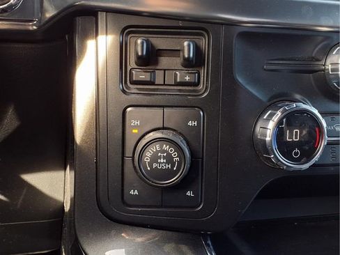 Used 2021 Ford F150 Lariat image 10