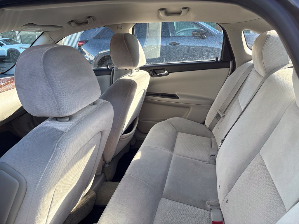 Used 2012 Chevrolet Impala LS FWD image 11
