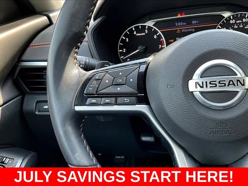 Used 2021 Nissan Altima 2.5 SR FWD image 15