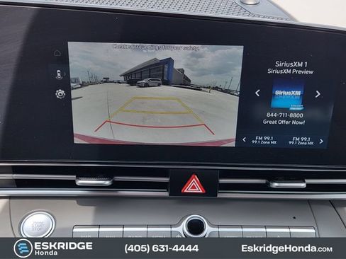 Used 2024 Hyundai Elantra SEL w/ Convenience Package FWD image 18