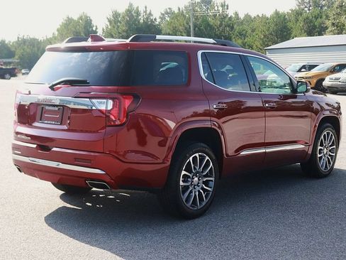 Used 2023 GMC Acadia Denali w/ Denali Ultimate Package FWD image 7