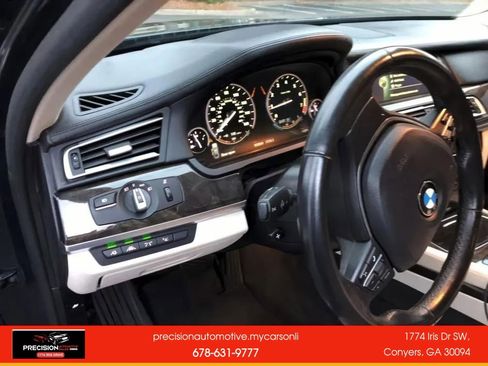 Used 2013 BMW 750i RWD image 35