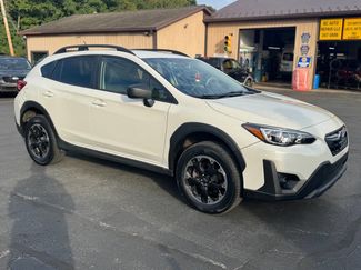 Used 2022 Subaru Crosstrek 2.0i image 1