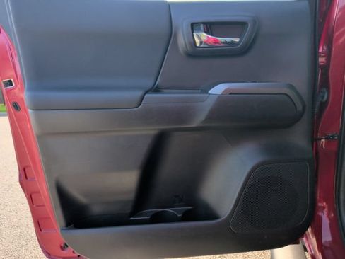Used 2023 Toyota Tacoma TRD Sport RWD image 29