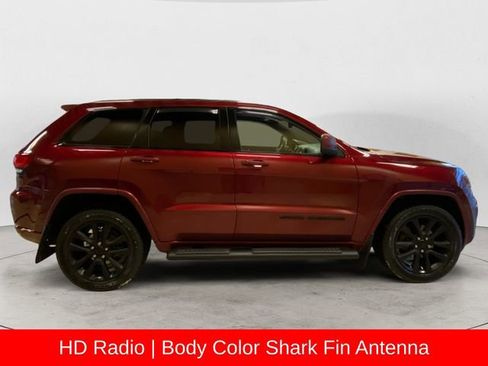 Used 2019 Jeep Grand Cherokee Altitude image 7