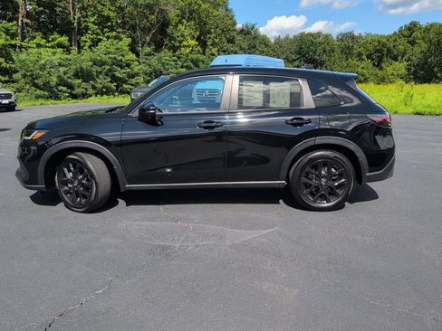 Used 2025 Honda HR-V Sport image 2