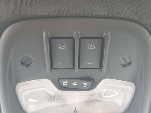 New 2026 GMC Canyon AT4X w/ LPO, Black Badging Package image 24