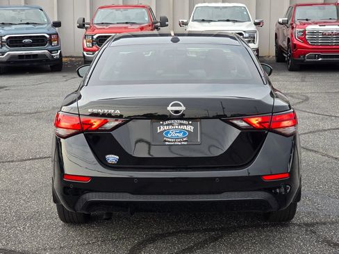 Used 2025 Nissan Sentra SV w/ All-Weather Package FWD image 24