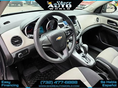 Used 2016 Chevrolet Cruze LS FWD image 8