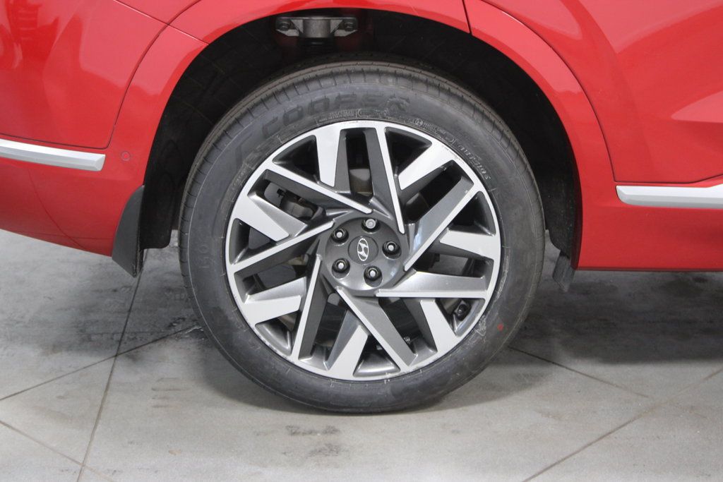 Used 2023 Hyundai Santa Fe Calligraphy w/ Cargo Package AWD/4WD image 18