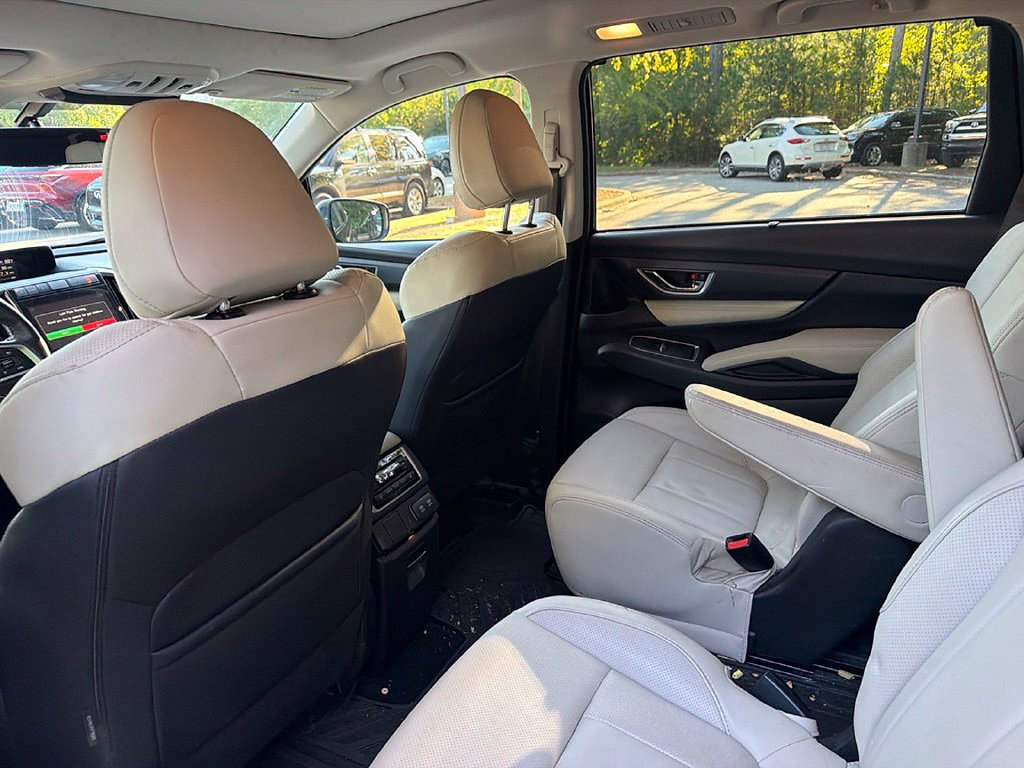 Used 2019 Subaru Ascent Limited w/ Popular Package #2 AWD/4WD image 8