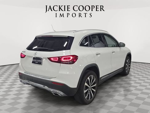 Used 2021 Mercedes-Benz GLA 250 w/ Premium Package image 5