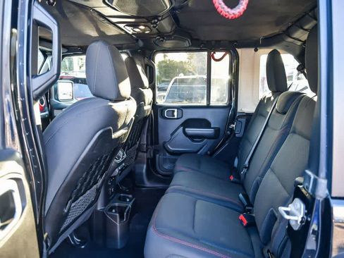 Used 2022 Jeep Wrangler Unlimited Rubicon image 20