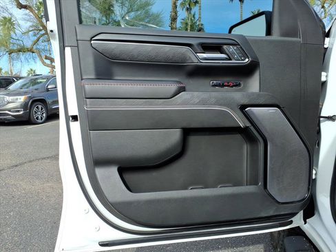 Certified 2024 GMC Sierra 1500 AT4X image 18