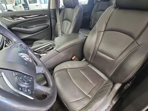 Used 2020 Buick Enclave Avenir w/ Trailering Package, 5000 lbs. FWD image 15
