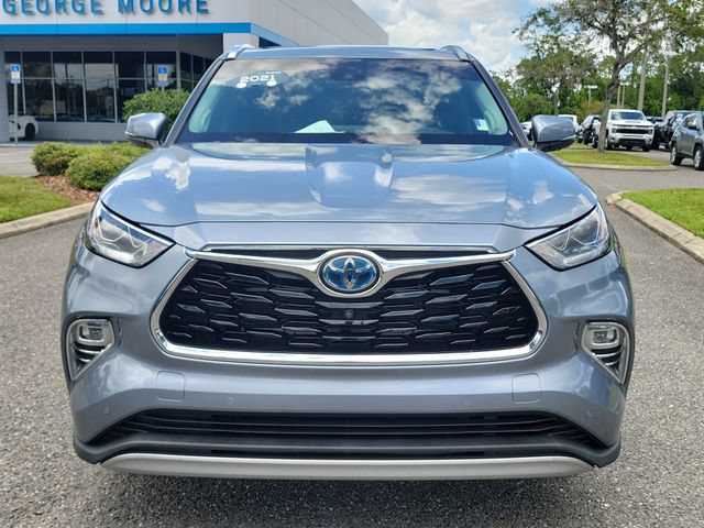 Used 2021 Toyota Highlander Platinum FWD image 8