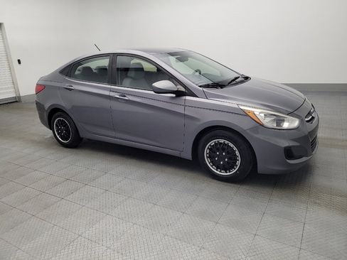Used 2017 Hyundai Accent SE image 11
