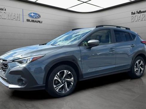 Used 2024 Subaru Crosstrek 2.0i Premium image 10