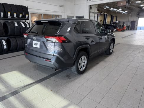 Used 2025 Toyota RAV4 LE image 8