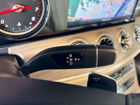Used 2018 Mercedes-Benz E 400 Coupe image 18