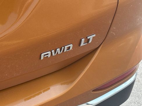 Used 2018 Chevrolet Equinox LT AWD/4WD image 8