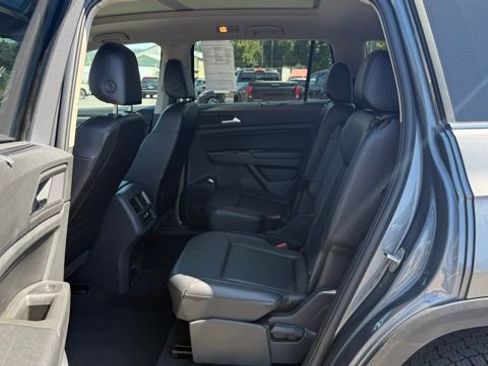 Used 2020 Volkswagen Atlas SEL image 8