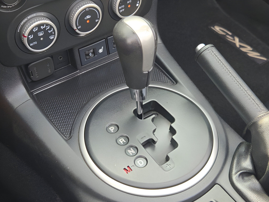 Used 2014 MAZDA MX-5 Miata Grand Touring w/ Premium Package RWD image 26