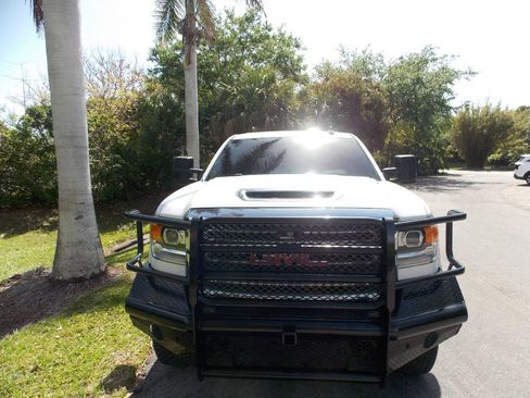 Used 2017 GMC Sierra 2500 4x4 Double Cab w/ Sierra Convenience Package image 8