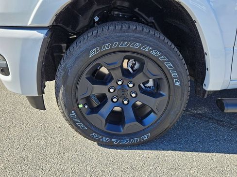 New 2026 RAM 1500 Big Horn w/ Night Edition AWD/4WD image 9
