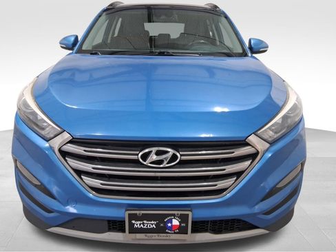 Used 2018 Hyundai Tucson Limited w/ Ultimate Package 02 AWD/4WD image 2
