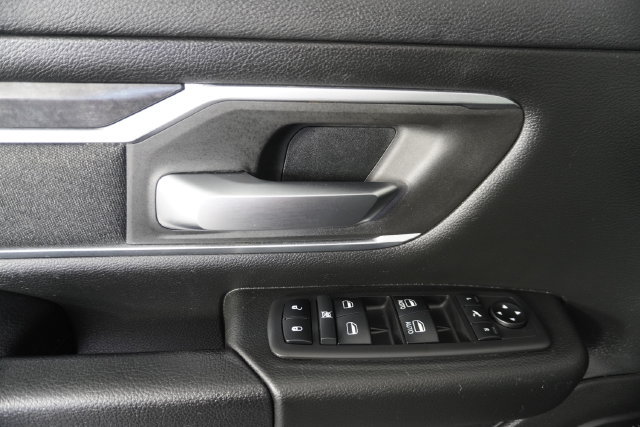 Used 2019 RAM 1500 Big Horn RWD image 20