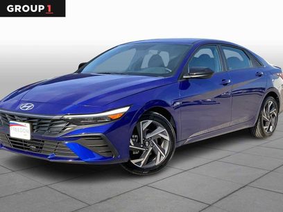 Used 2025 Hyundai Elantra Sport