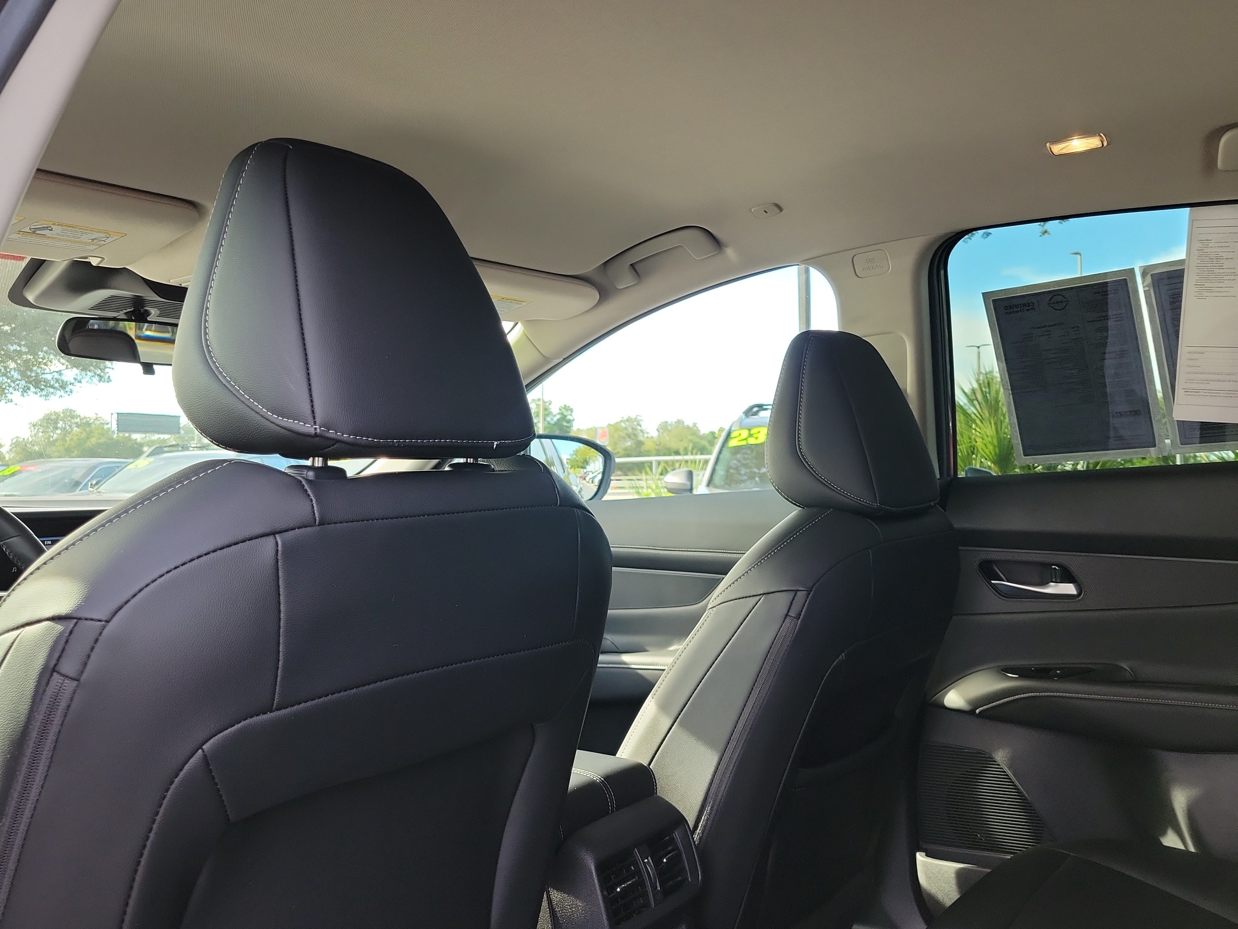 Certified 2025 Nissan Murano SV AWD/4WD image 12
