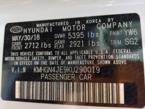 Used 2019 Genesis G80 3.8 image 33