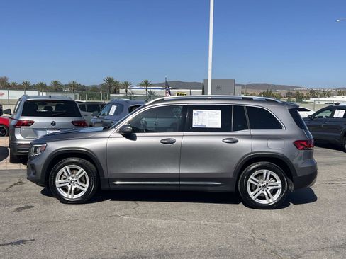 Used 2022 Mercedes-Benz GLB 250 4MATIC image 2