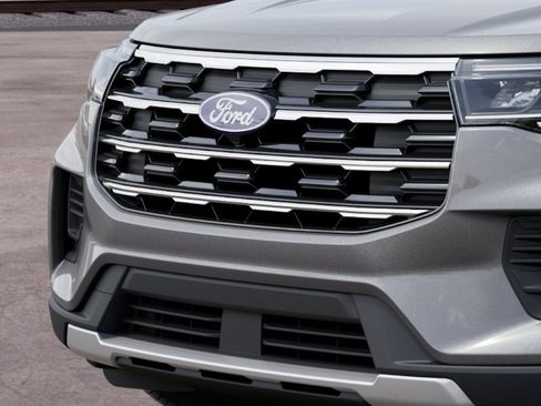 New 2027 Ford Explorer Active AWD/4WD image 18
