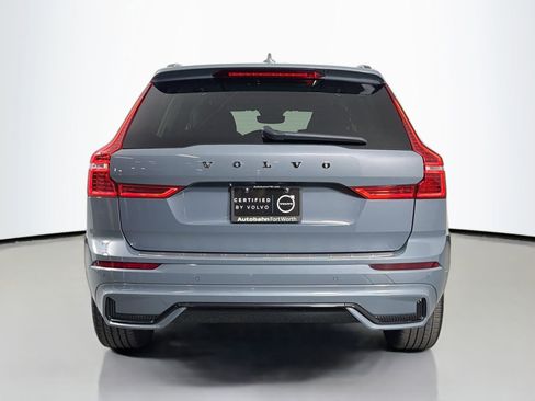 Certified 2023 Volvo XC60 B5 Plus w/ Climate Package image 7