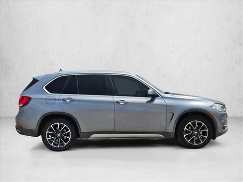Used 2018 BMW X5 sDrive35i RWD image 4
