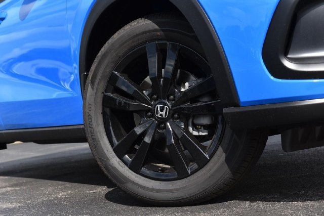 New 2027 Honda HR-V Sport image 3