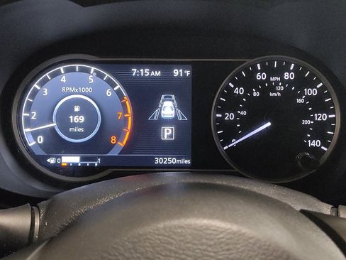 Used 2025 Nissan Versa SR w/ Trunk Package FWD image 23
