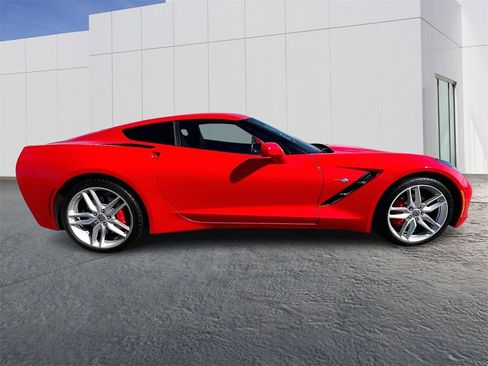 Used 2019 Chevrolet Corvette Stingray Coupe w/ Battery Protection Package image 8