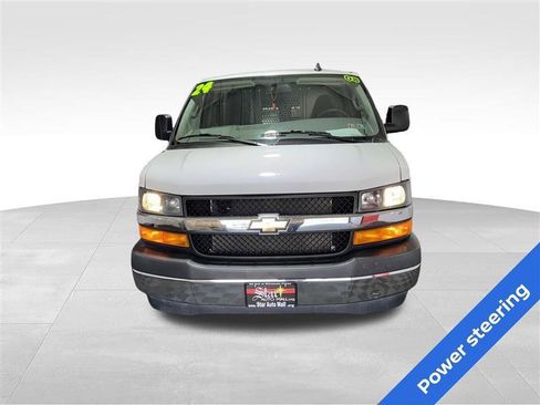 Used 2024 Chevrolet Express 2500 w/ Driver Convenience Package RWD image 2