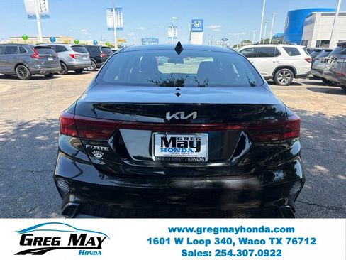 Used 2023 Kia Forte LXS FWD image 4