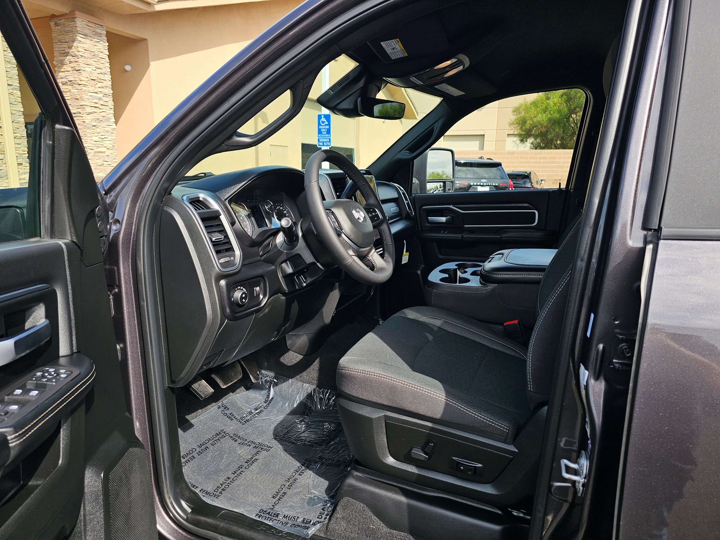Used 2026 RAM 2500 Big Horn AWD/4WD image 15