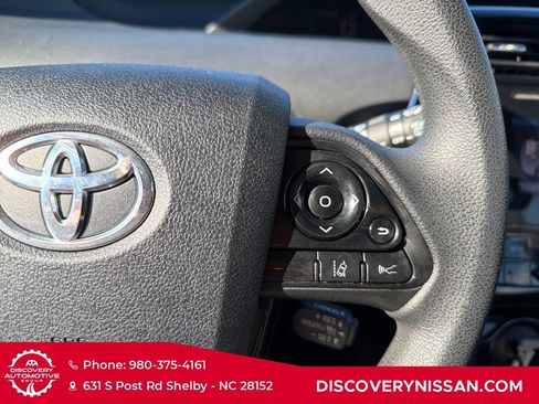 Used 2019 Toyota Prius LE FWD image 22
