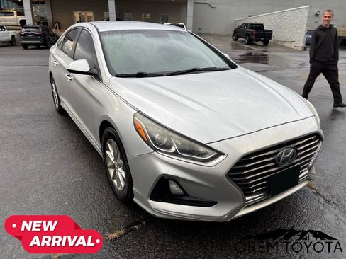 Used 2018 Hyundai Sonata SE FWD image 11