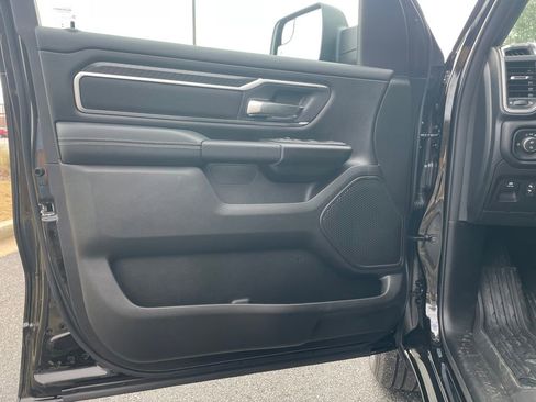 New 2026 RAM 1500 4x4 Crew Cab image 10