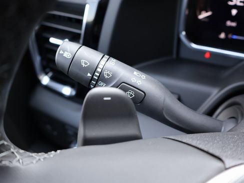 New 2026 GMC Sierra 1500 Denali w/ Denali Reserve Package image 16