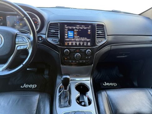 Used 2021 Jeep Grand Cherokee Limited AWD/4WD image 15